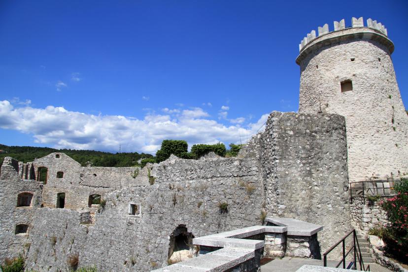 Burg Trsat image 1