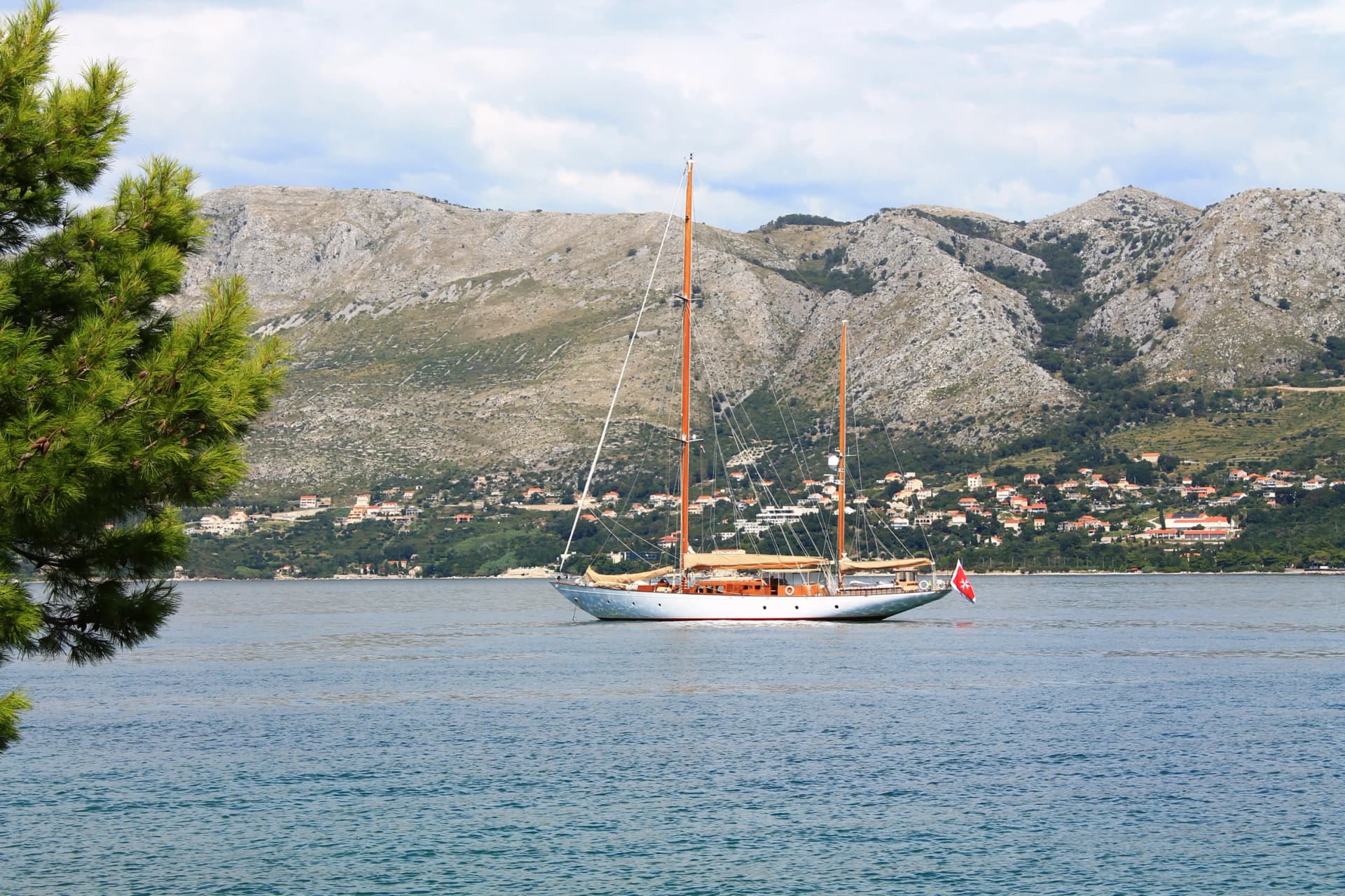 Cavtat (Croatia) | Sailing ship in the harbor